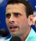 Capriles de declara de den 'centro izquierda'...