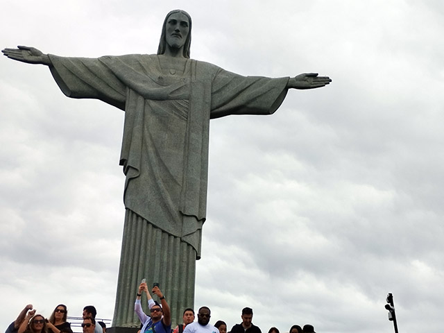 Río de Janeiro, ciudad grande y alegre de Brasil