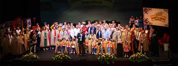 Dieciocho cofradías gastronómicas acudieron al Capítulo del Hojaldre de Torrelavega