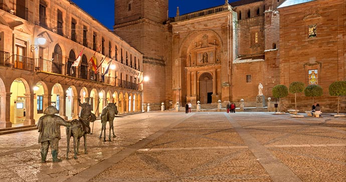 Plaza de Villanueva de los Infantes