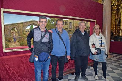 'Historia, arte y devoción: FAISEM visita los belenes más emblemáticos de Sevilla'