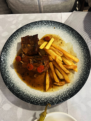 Restaurante “El Bomba”, un referente a la hora del buen yantar en Las Pedroñeras