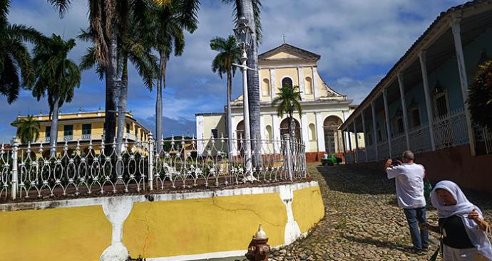 Trinidad. Al fondo,la catedral.