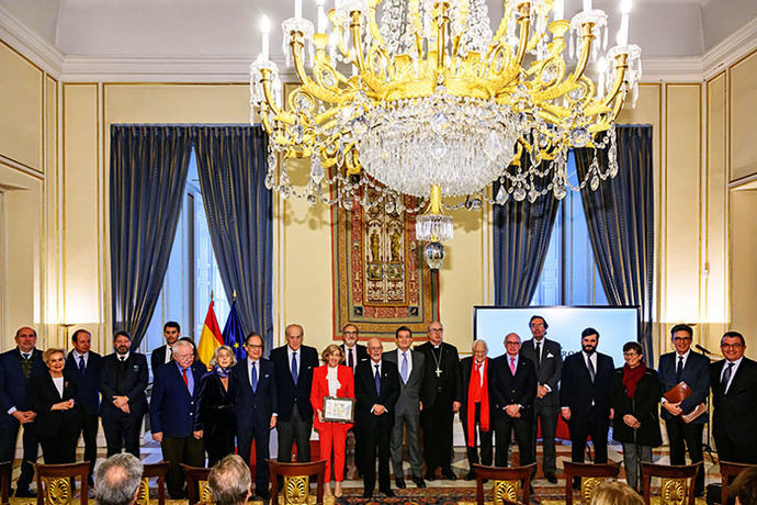 “Foto de Familia·” de los asistentes al Acto